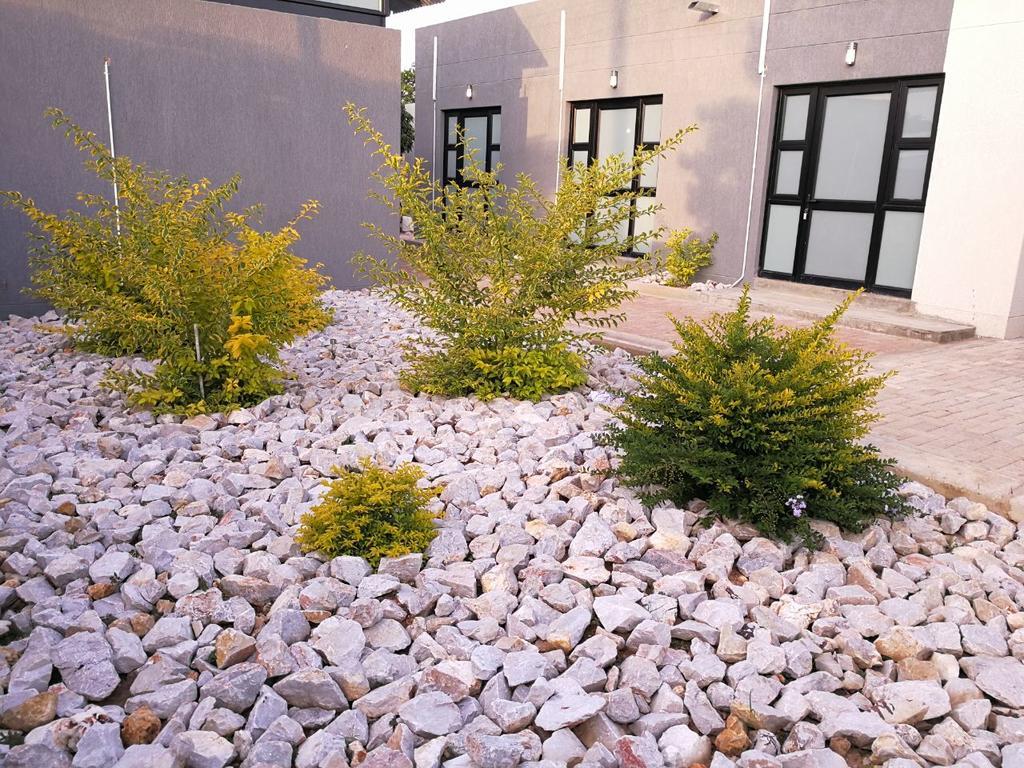 Tsumeb Guesthouse Kamho Dış mekan fotoğraf