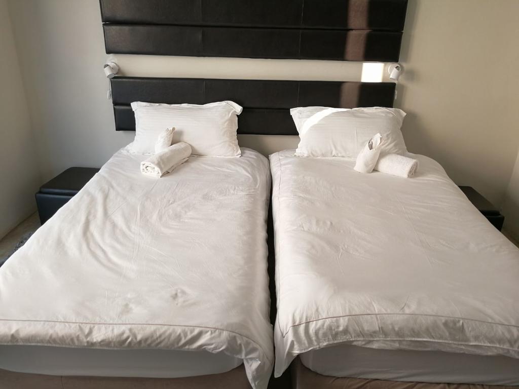 Tsumeb Guesthouse Kamho Dış mekan fotoğraf