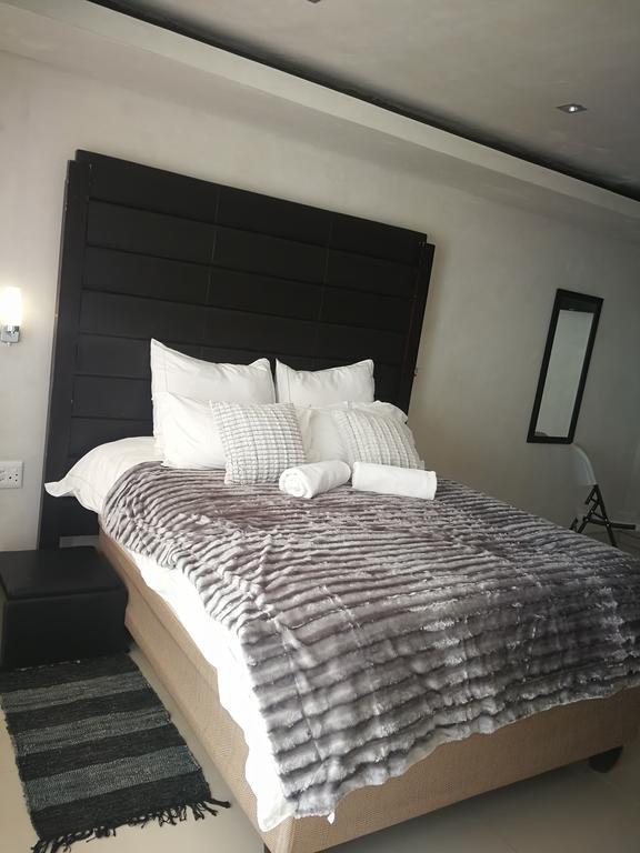 Tsumeb Guesthouse Kamho Dış mekan fotoğraf