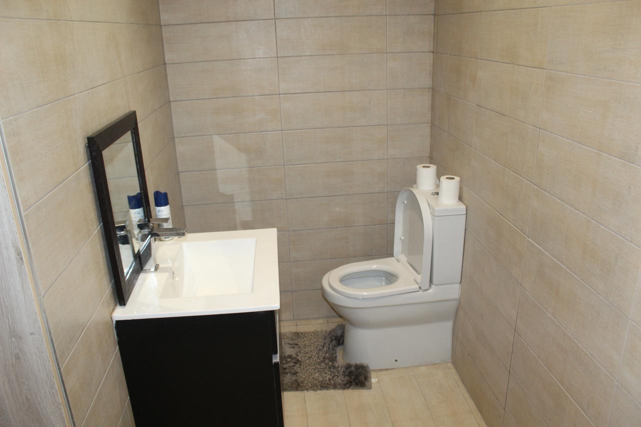Tsumeb Guesthouse Kamho Dış mekan fotoğraf