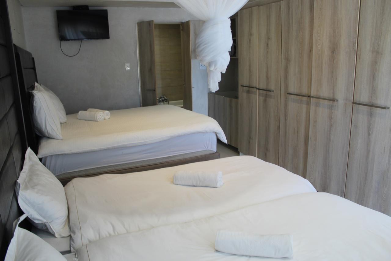 Tsumeb Guesthouse Kamho Dış mekan fotoğraf