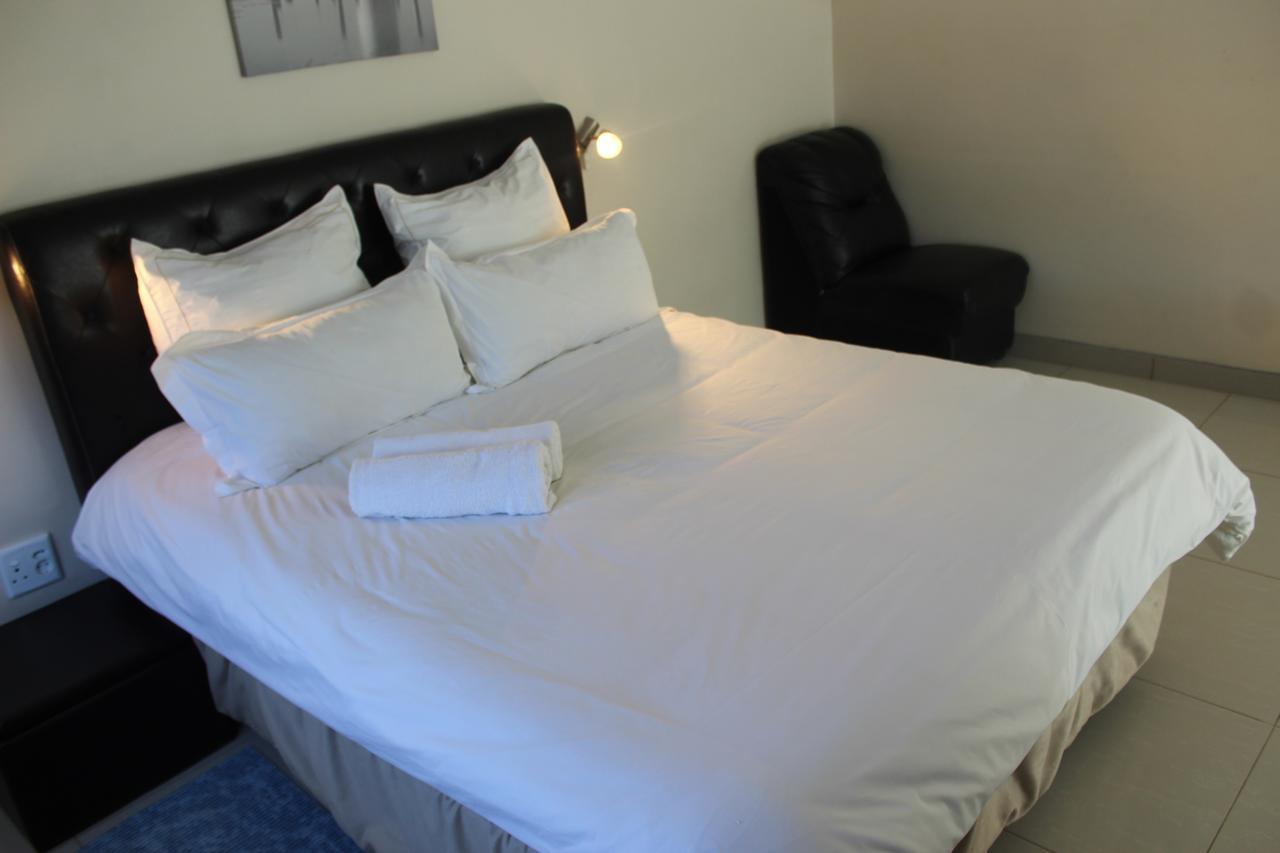 Tsumeb Guesthouse Kamho Dış mekan fotoğraf