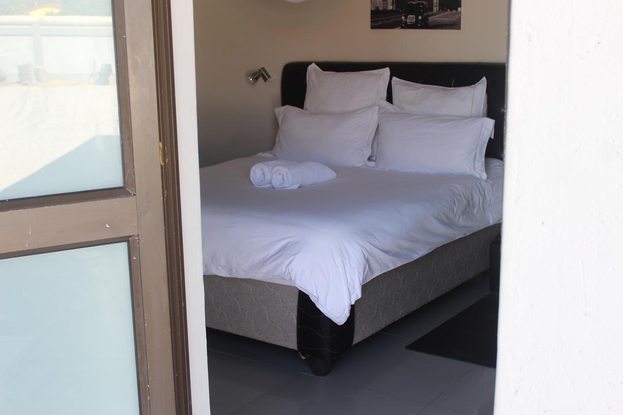 Tsumeb Guesthouse Kamho Dış mekan fotoğraf