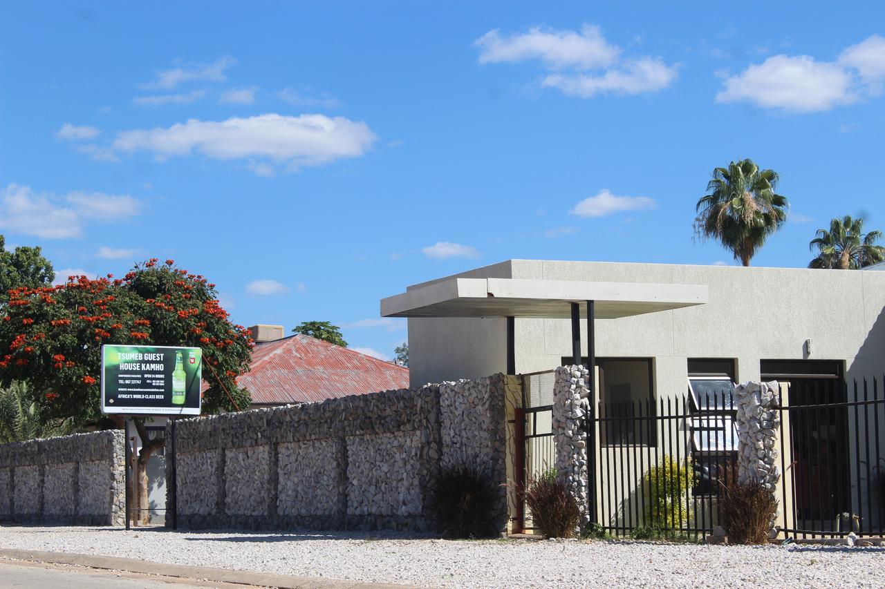 Tsumeb Guesthouse Kamho Dış mekan fotoğraf