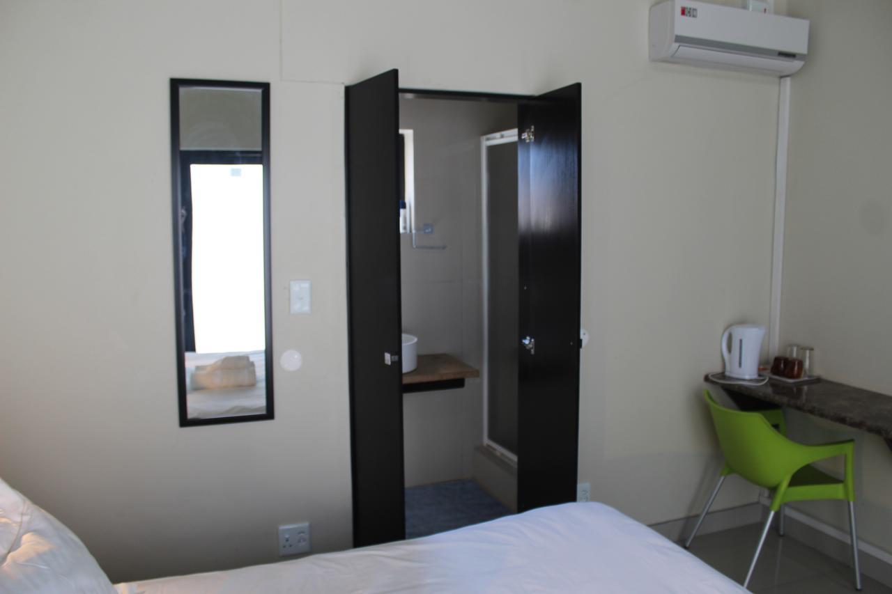 Tsumeb Guesthouse Kamho Dış mekan fotoğraf