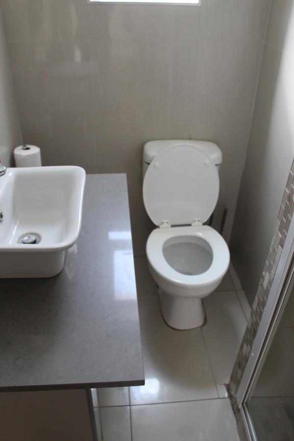 Tsumeb Guesthouse Kamho Dış mekan fotoğraf